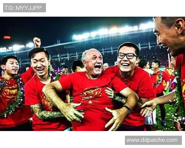 国安与恒大巅峰对决精彩上演球迷期待精彩瞬间与激烈较量